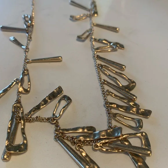 4 / 20$ SALE Gold tone necklace - Picture 2 of 5